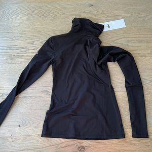 ALO brand new ALOSOFT REFINE TURTLENECK